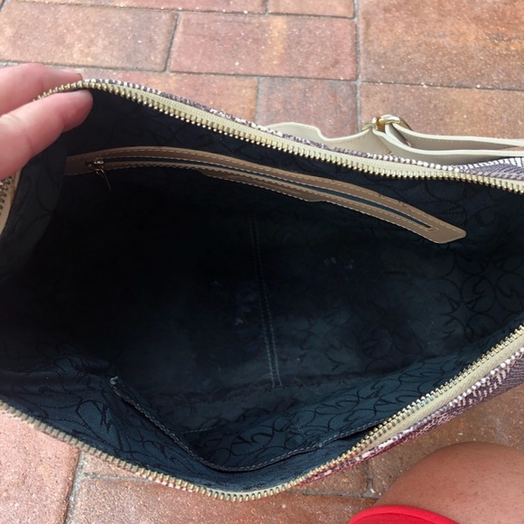 Gattinoni Italian large shoulder bag - Picture 8 of 14